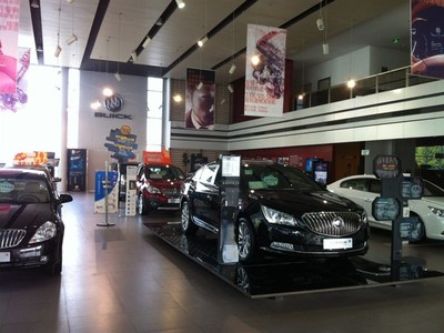 商丘市中巖瑞通汽車銷售服務——專業(yè)汽車銷售與貼心服務